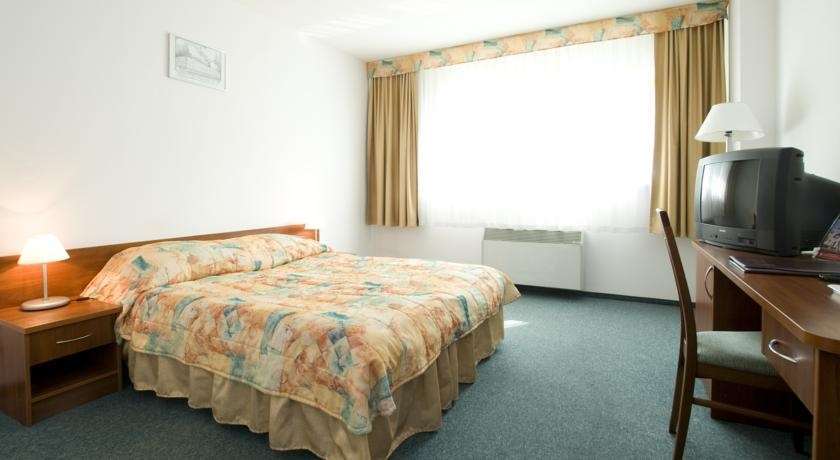 Sangate Airport 3* Warschau